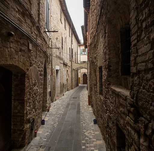 Residenza Raffaello Affittacamere Foligno